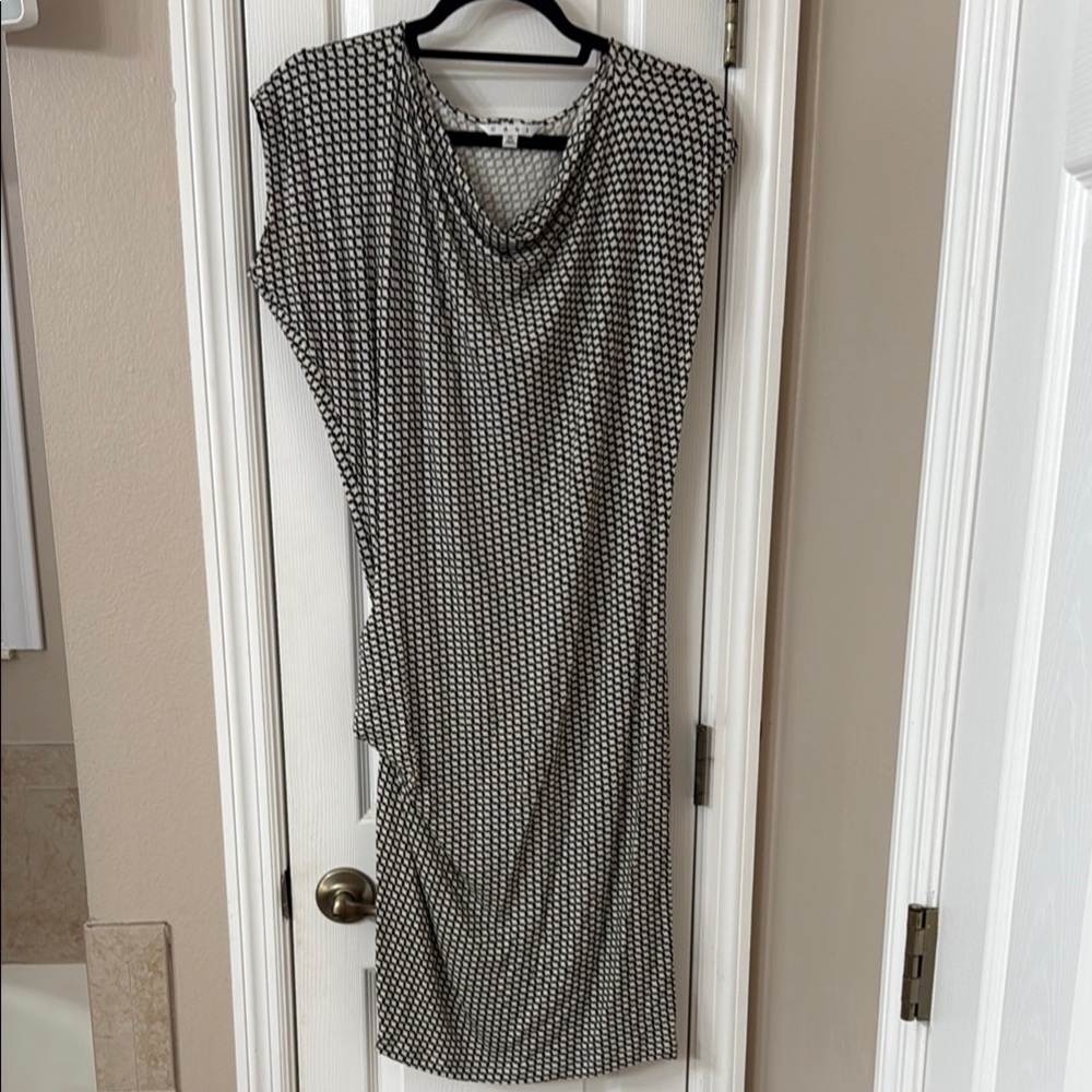 Elegant Black and White Patterned Dress